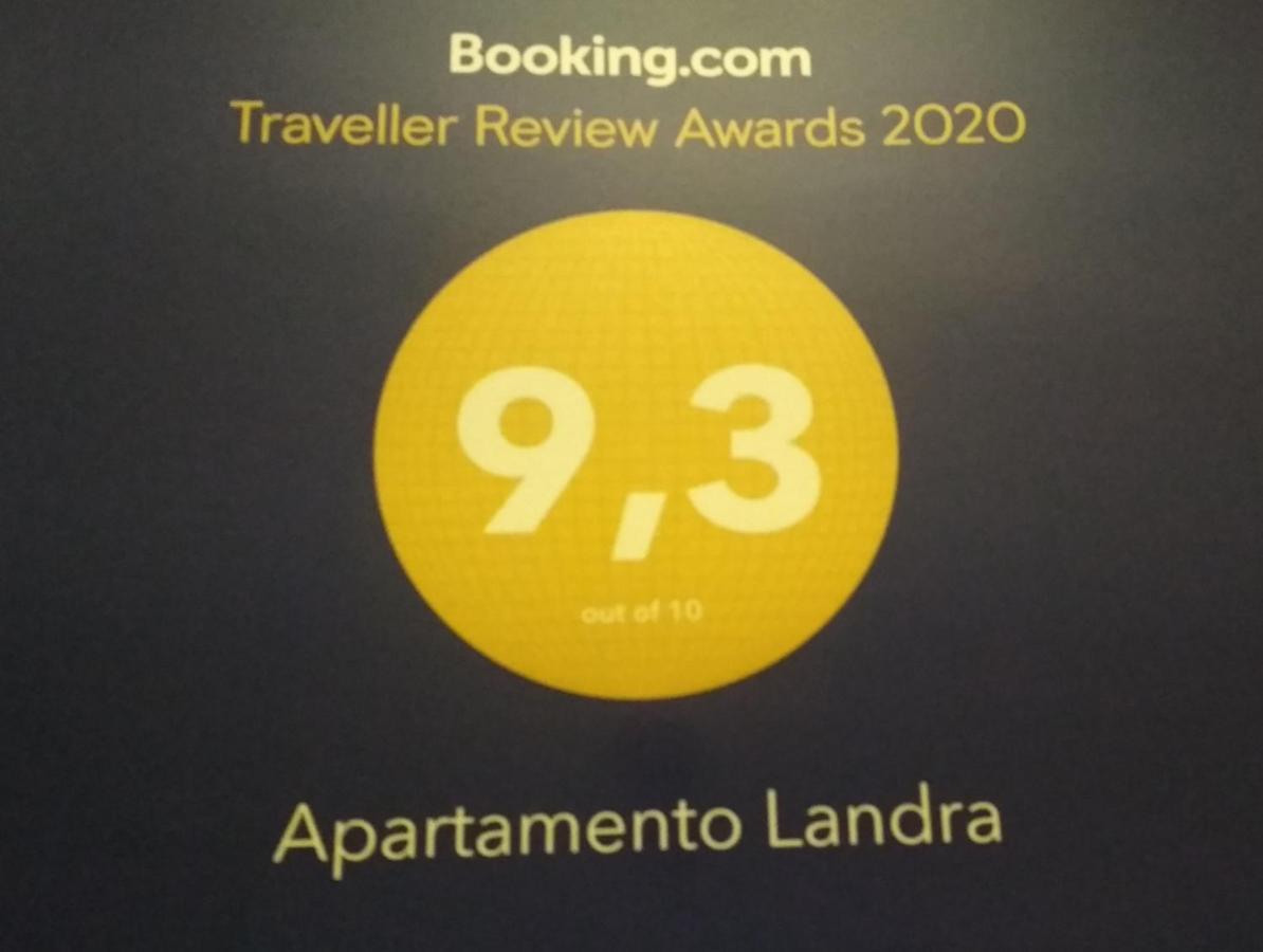 Apartamento Landra Vut-Co-003165 Padron Bagian luar foto